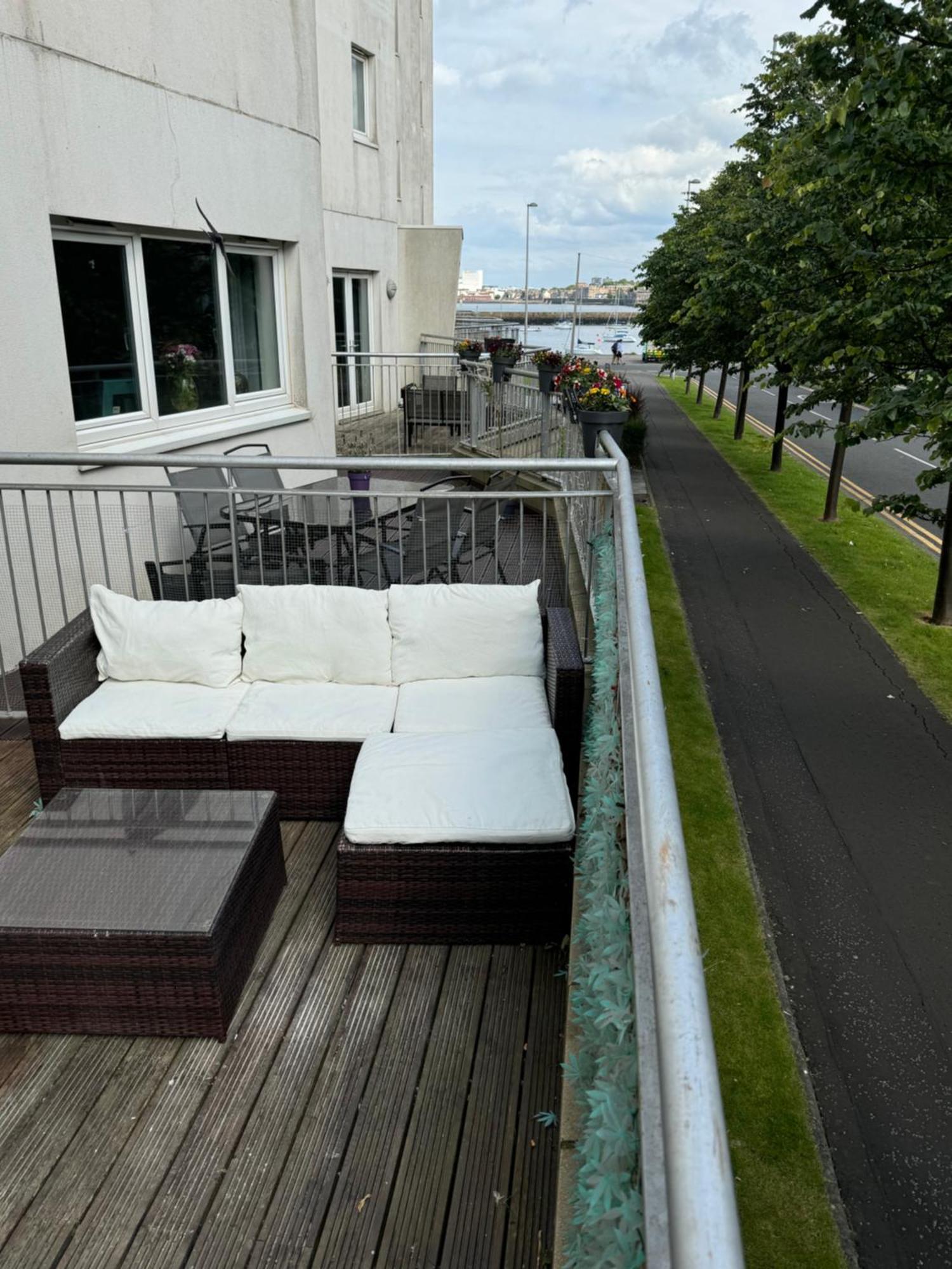 Km Granton Apartment エディンバラ エクステリア 写真